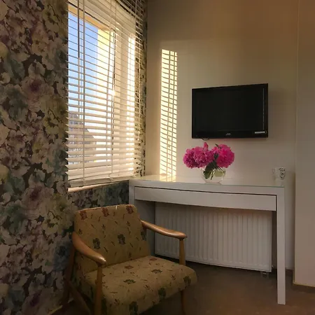 L&B Rooms Мєлно Екстер'єр фото
