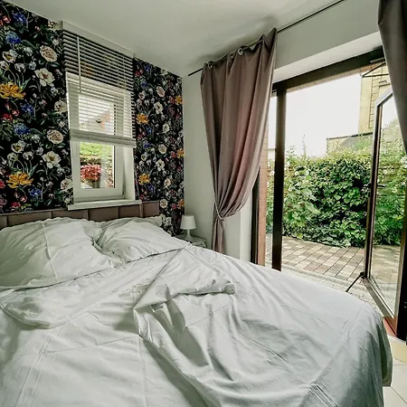 L&B Rooms Мєлно Екстер'єр фото