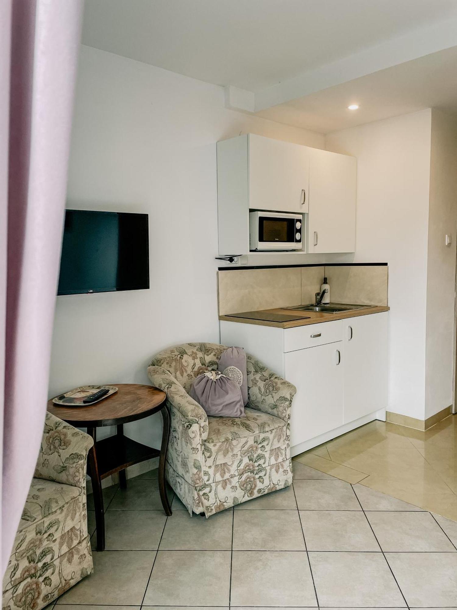 L&b Apartment